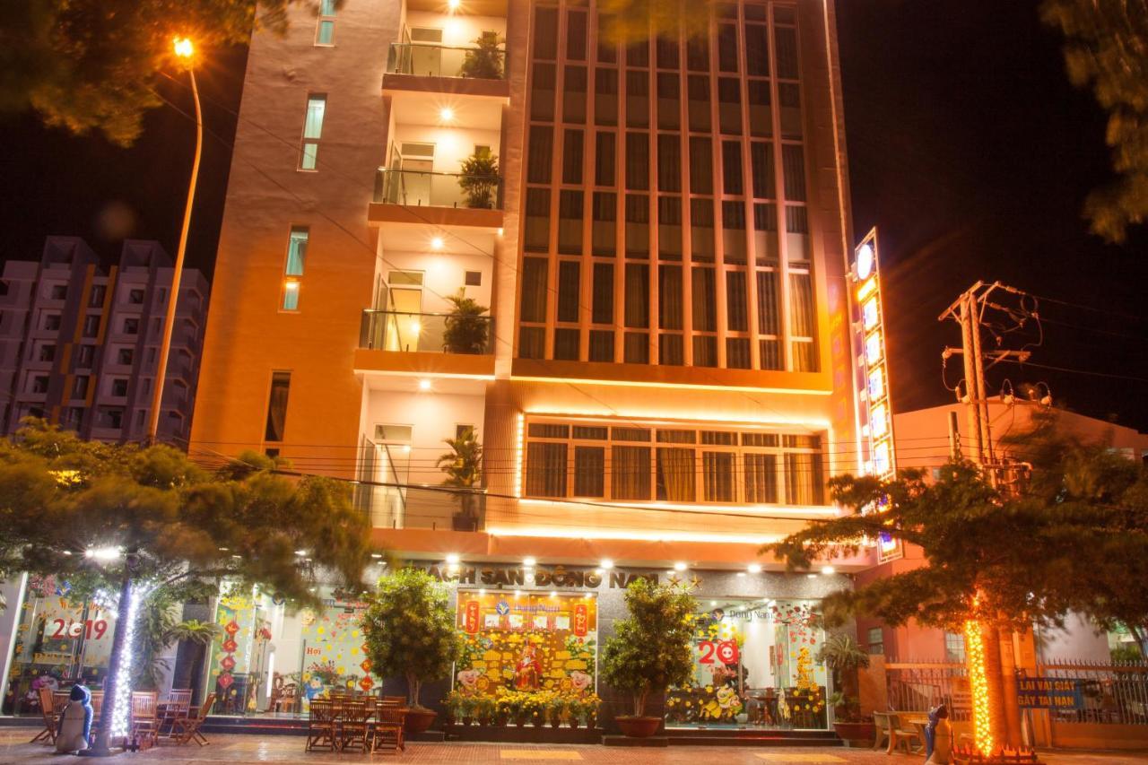 Dong Nam Hotel Phan Rang Bagian luar foto