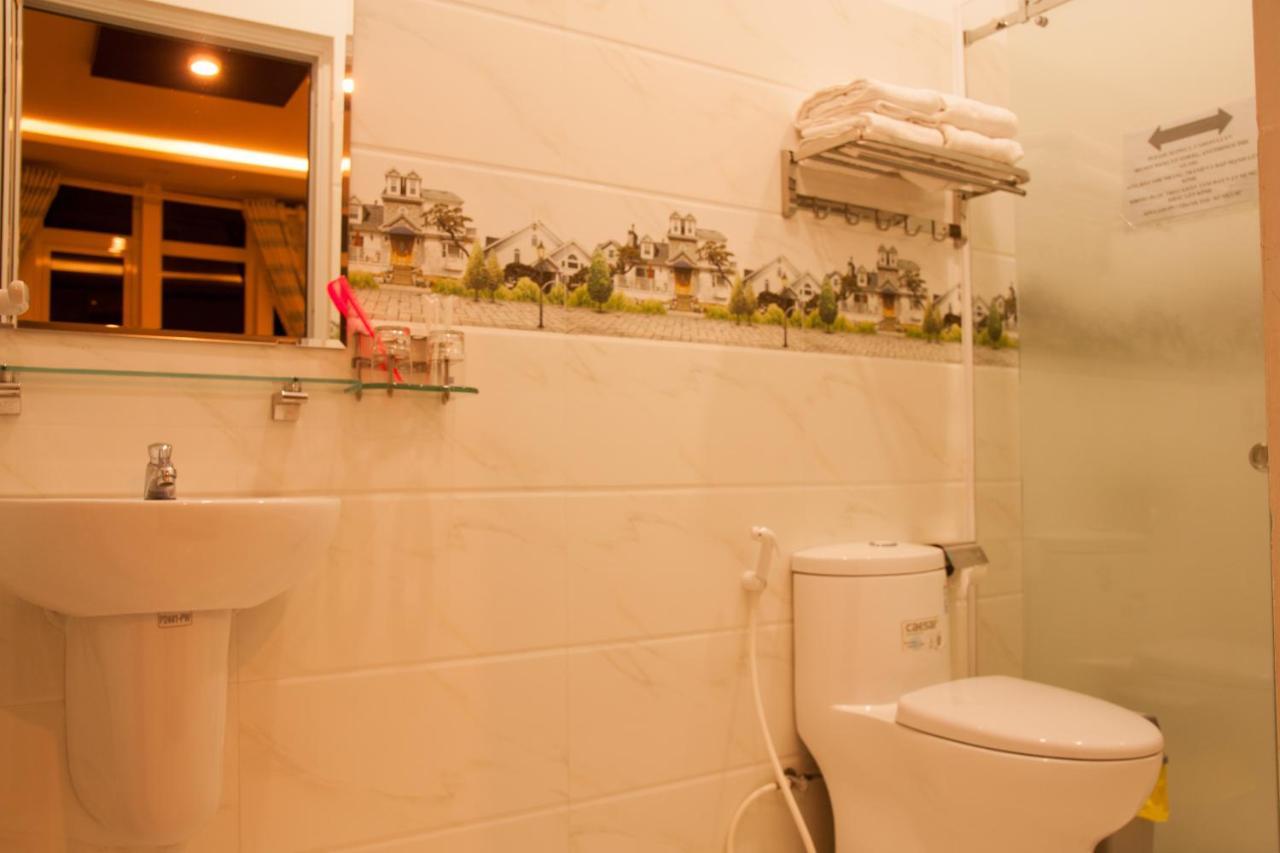 Dong Nam Hotel Phan Rang Bagian luar foto